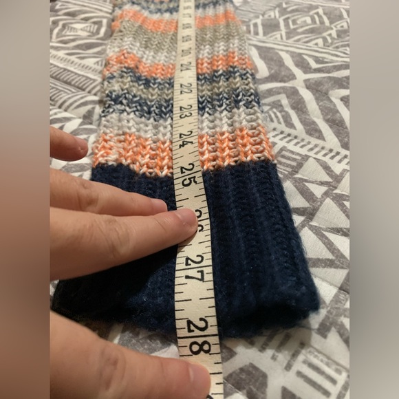 Forever 21 Contemporary Sweater Size Small Long sleeve - Picture 4 of 6